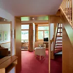 Schindlhaus/alpin 아파트호텔 3*